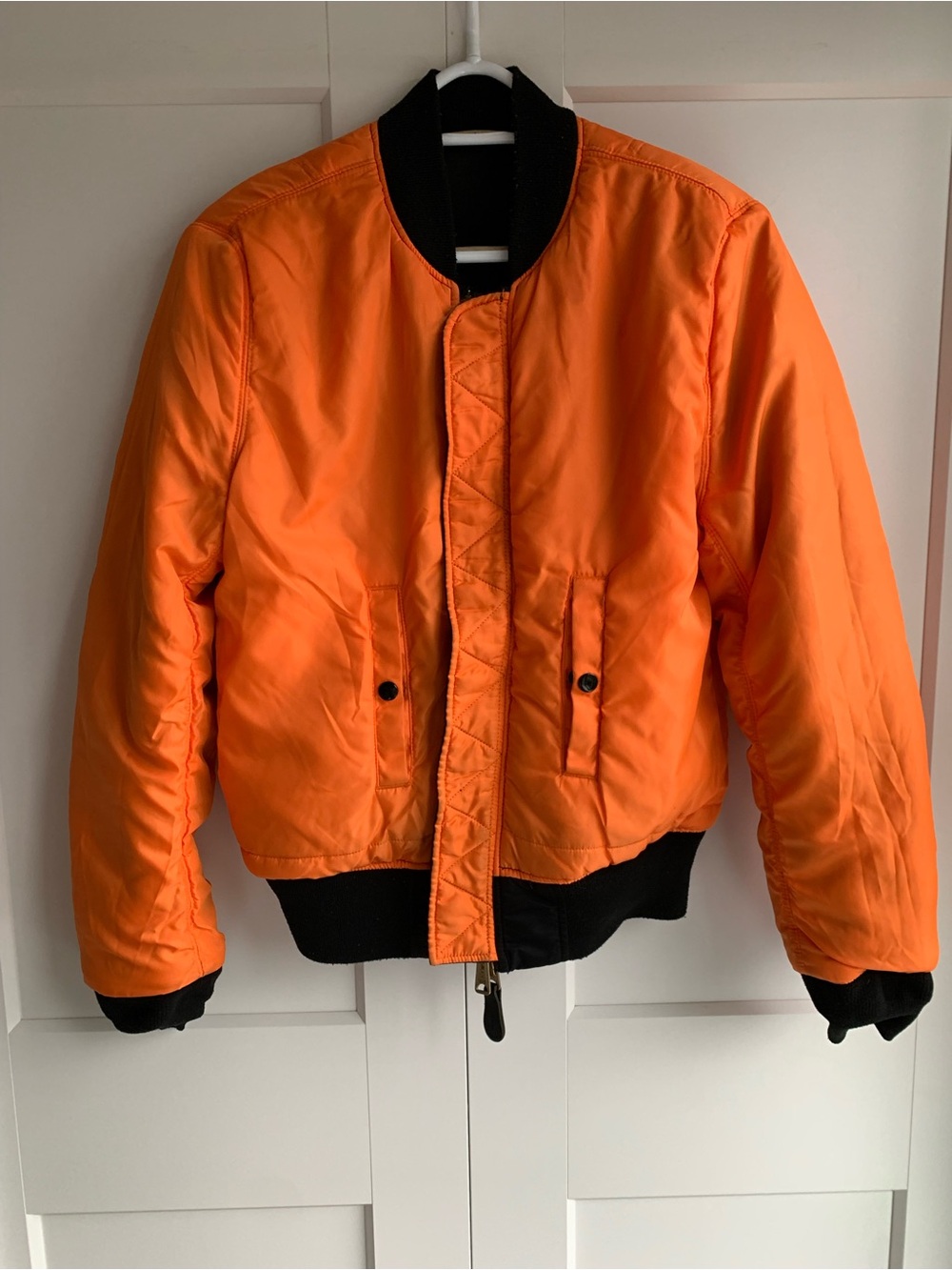 Alpha Industries Black Bomber Jacket with Orange Lining size Small - Picture 6 of 11